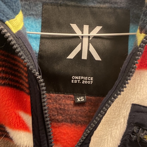 One piece footie fleece onesie! - Picture 4 of 5